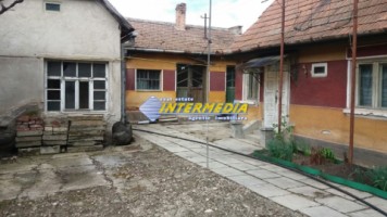 casa-noua-de-vanzare-in-zona-cetate-alba-iulia-8